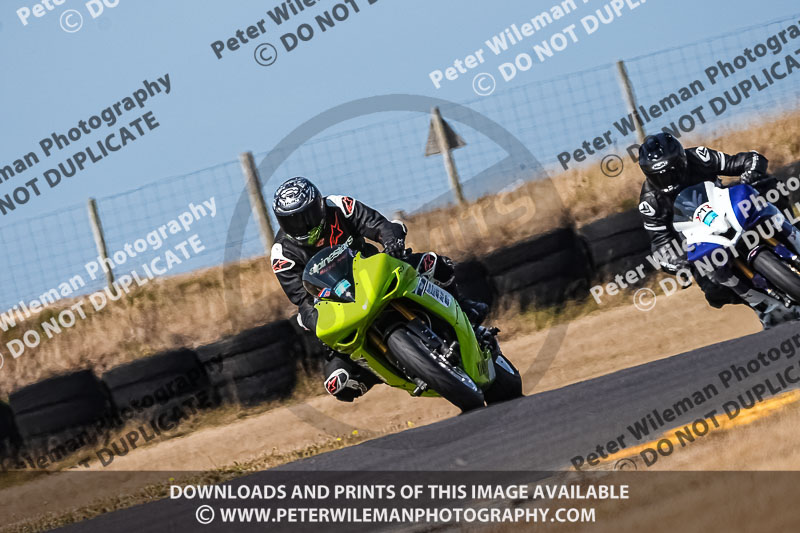 anglesey no limits trackday;anglesey photographs;anglesey trackday photographs;enduro digital images;event digital images;eventdigitalimages;no limits trackdays;peter wileman photography;racing digital images;trac mon;trackday digital images;trackday photos;ty croes